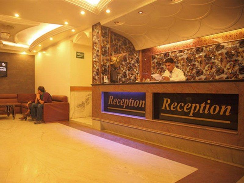 Indira International Inn Nowe Delhi Zewnętrze zdjęcie