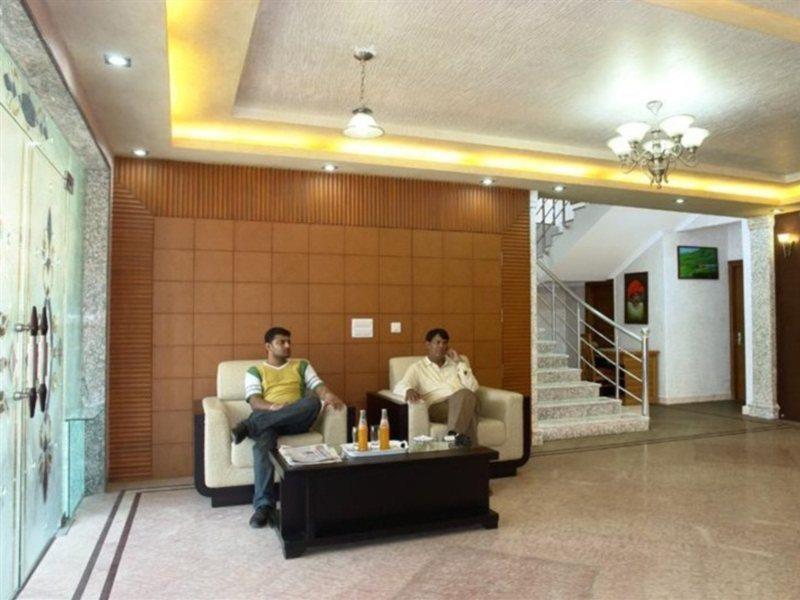 Indira International Inn Nowe Delhi Zewnętrze zdjęcie
